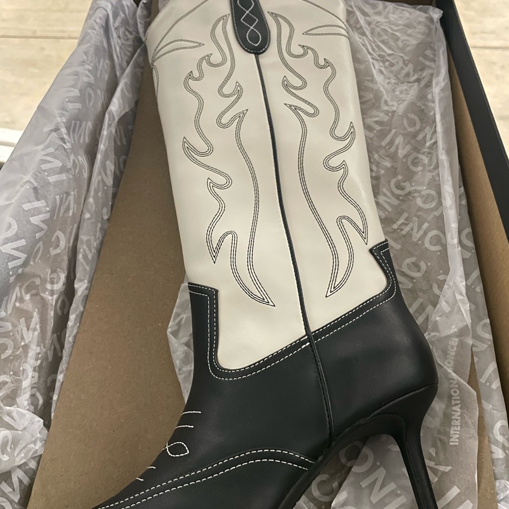 INC International Concepts Black and Cream Two-Tone Western Heel Boots